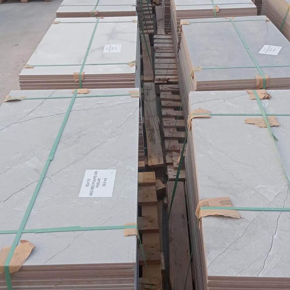 Palet Üstü Açık Iskarta Seramik 60×110
